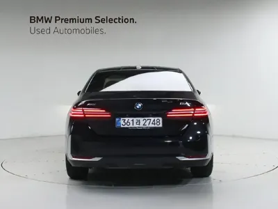 BMW 5-Series 2025, 9182 км, за 64000000 KRW
