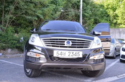KG_Mobility_Ssangyong Rexton · 2015 год