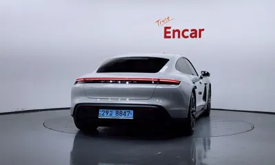 Porsche Taycan 2022, 68601 км, за 89600000 KRW - фото 4