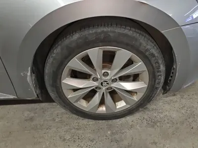 Skoda Superb 2016, 106300 км, за 32800 CNY - фото 14