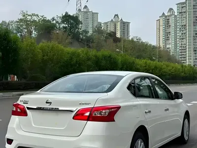 Nissan Sylphy 2026, 5000 км, за 50000 CNY