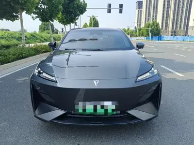 Deepal Deepal S07 2023, 36000 км, за 79800 CNY