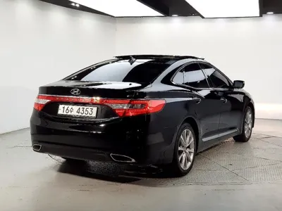 Hyundai Grandeur 2011, 185000 км, за 4390000 KRW