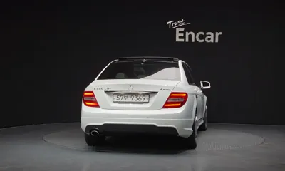 Mercedes-Benz C-Class 2014, 91191 км, за 8800000 KRW