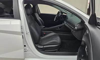 Hyundai Avante 2024, 4815 км, за 54900000 KRW - фото 26