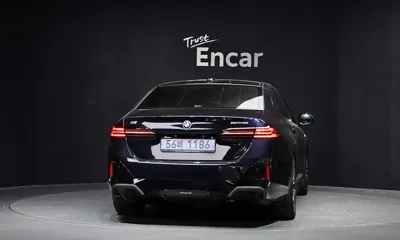 BMW i5 2024, 88611 км, за 59900000 KRW