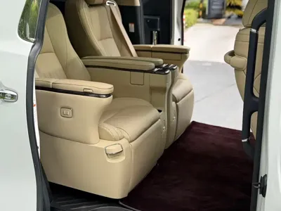 Toyota Alphard 2022, 150000 км, за 448000 CNY - фото 14