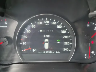 Kia Sorento 2014, 179924 км, за 7500000 KRW - фото 11