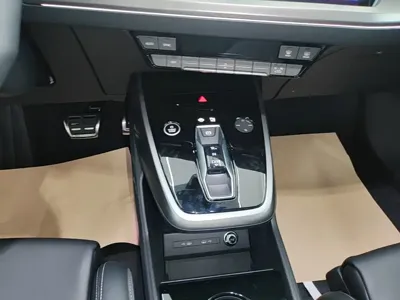 Audi Q4 e-tron 2026, 100 км, за 160000 CNY - фото 14