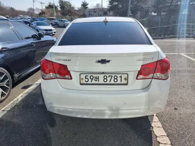 ChevroletGMDaewoo Cruze 2014, 120739 км, за 3300000 KRW