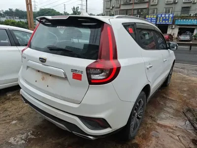 Geely Vision X6 2018, 60100 км, за 21500 CNY - фото 7