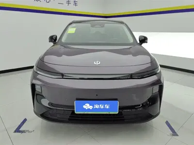 Leapmotor Leapmotor B10 2025, 11600 км, за 88800 CNY