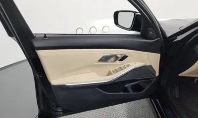 BMW 3-Series 2024, 25201 км, за 42500000 KRW - фото 24