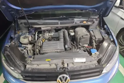 Volkswagen Touran 2018, 90600 км, за 60032.87 CNY - фото 21
