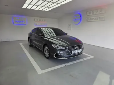 Hyundai Grandeur 2018, 92921 км, за 15500000 KRW