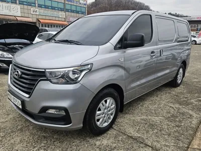 Hyundai Starex 2019, 181382 км, за 10300000 KRW