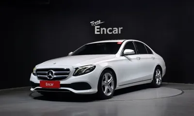 Mercedes-Benz E-Class · 2017 год