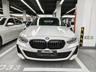 BMW 1 Series 2023, 29000 км, за 101000 CNY