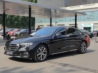Mercedes-Benz E-Class · 2025 год