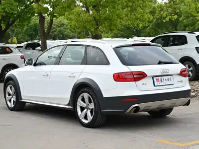 Audi A4 (Import) 2015, 124000 км, за 69000 CNY