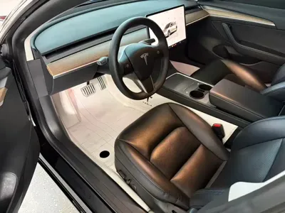 Tesla Model 3 2023, 50000 км, за 131800 CNY - фото 6