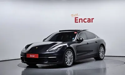 Porsche Panamera · 2018 год