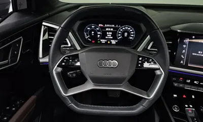 Audi Q4 e-tron 2023, 26703 км, за 41900000 KRW - фото 13