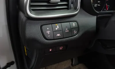 Kia Sorento 2020, 71446 км, за 27000000 KRW - фото 29