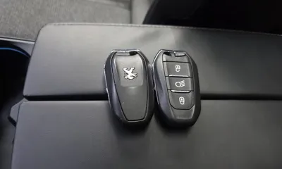 Peugeot 3008 2018, 113818 км, за 13500000 KRW - фото 32
