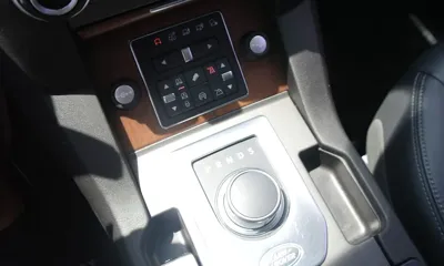 Land Rover Discovery 2016, 66000 км, за 28900000 KRW - фото 9