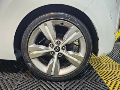 Hyundai Veloster 2012, 137744 км, за 4900000 KRW - фото 20