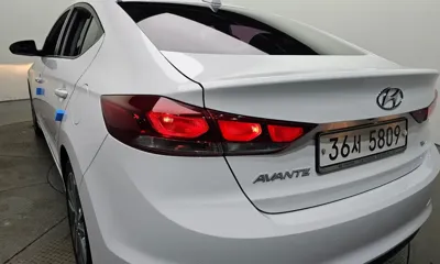 Hyundai Avante 2018, 66260 км, за 11900000 KRW - фото 23