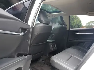 Toyota Camry 2024, 24000 км, за 126800 CNY - фото 21