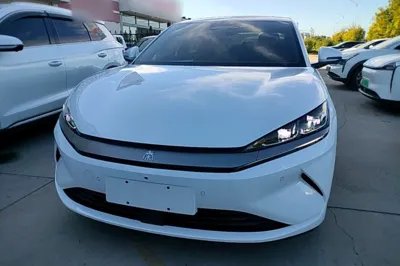 BYD Qin L 2025, 57400 км, за 101439.3 CNY