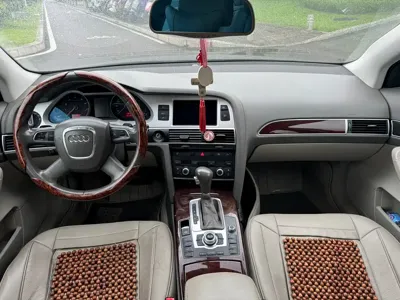 Audi A6L 2012, 83000 км, за 26800 CNY - фото 8