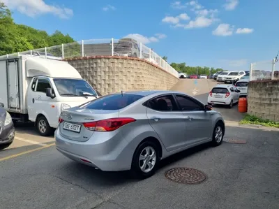 Hyundai Avante 2012, 109950 км, за 4990000 KRW
