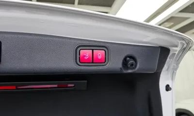Mercedes-Benz E-Class 2019, 97943 км, за 24900000 KRW - фото 36