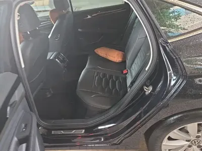 Volkswagen Passat 2021, 51600 км, за 83000 CNY - фото 11
