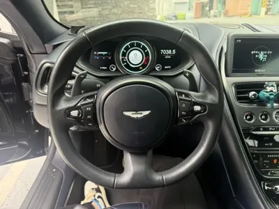Astonmartin DB11 2017, 48000 км, за 105000000 KRW - фото 3
