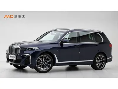BMW X7 · 2022 год