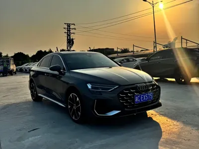 Audi A3 2025, 4600 км, за 135800 CNY