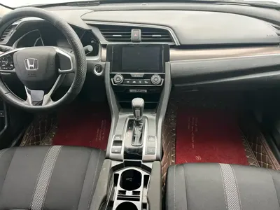 Honda Civic 2020, 40000 км, за 58000 CNY