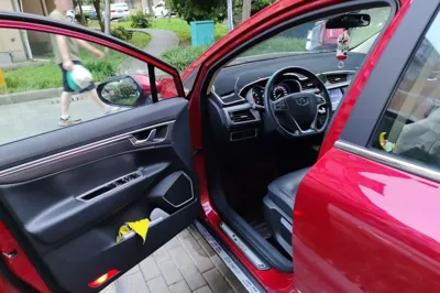 Geely Auto Emgrand GS 2017, 103300 км, за 26675.08 CNY - фото 16