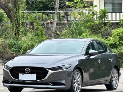 Mazda 3 Axela · 2020 год