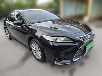 Toyota Camry 2019, 57200 км, за 89913.47 CNY