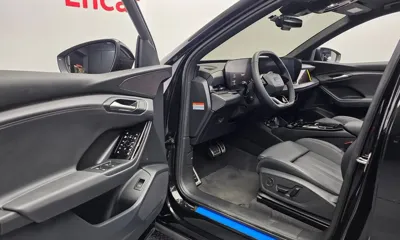 Audi Q6 e-tron 2025, 14072 км, за 67900000 KRW - фото 10