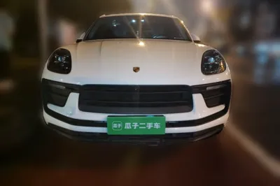 Porsche Macan 2023, 35100 км, за 333290.84 CNY