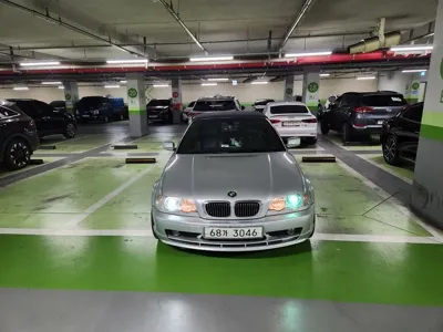 BMW 3-Series · 2003 год