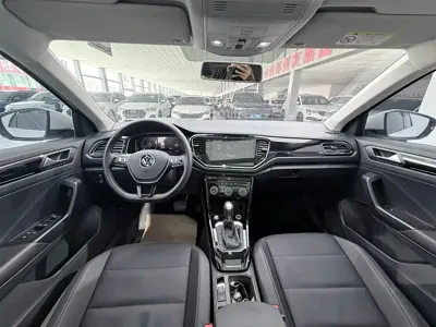 Volkswagen T-Roc 2022, 36000 км, за 107800 CNY - фото 10