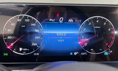 Mercedes-Benz GLE-Class 2025, 9297 км, за 99000000 KRW - фото 8